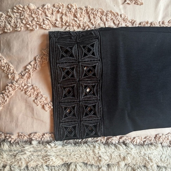 Chico's Black Slimming Brigitte Slim Leg - Picture 3 of 4